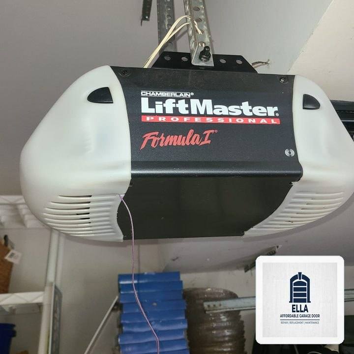 What to Do When Your Garage Door Jumps Off Track in Park Ridge, IL